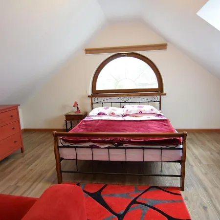 בית נופש Secluded In Swibno With Grill *